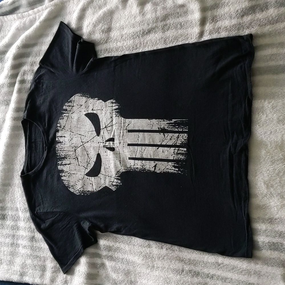 Marvel Punisher tee mens Small